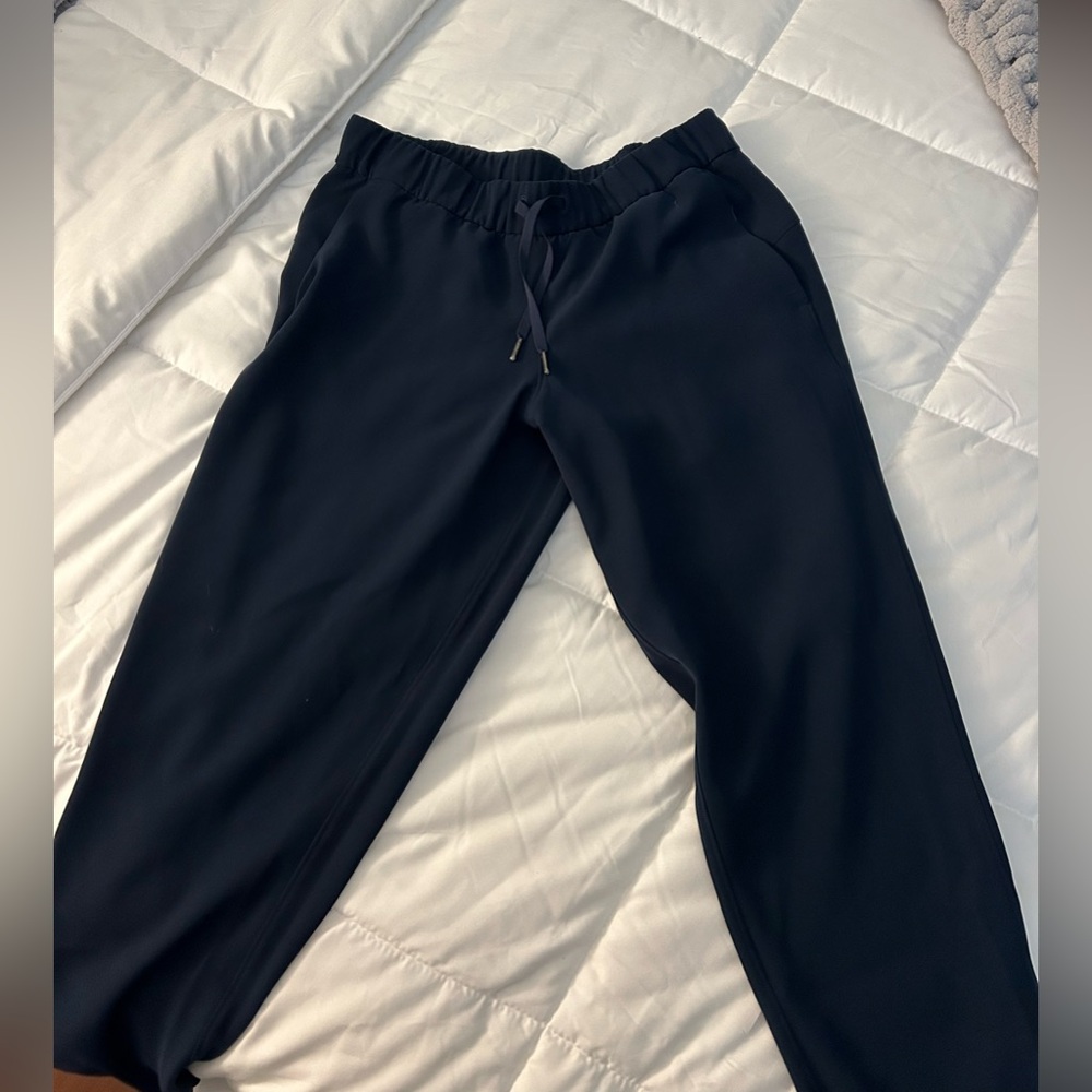 Lululemon Athletica Navy Blue Women’s Athletic Joggers